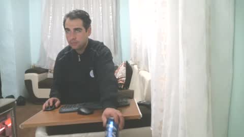 crazy____boy09 online show from 01/01/25, 08:37