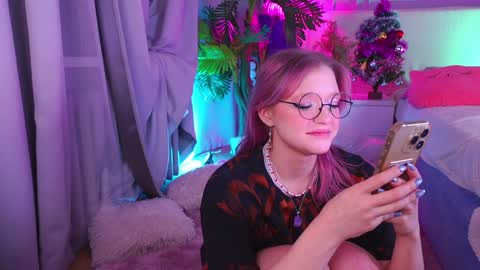 Sonya online show from 12/29/24, 01:24