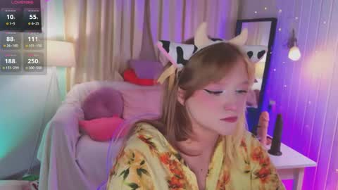 Snapshot of crazy__wine chatting on 05/15/26, 11:56 Sonya online show from 05/15/26, 11:56
