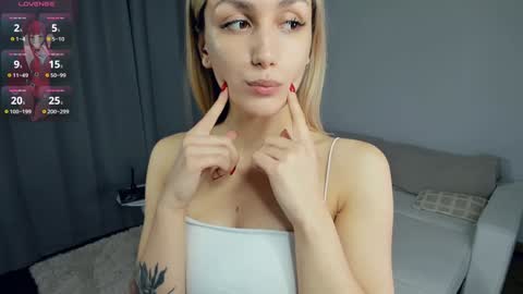 Emma online show from 01/28/25, 02:00