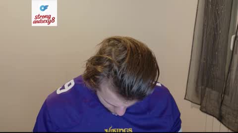 crazyangel8 online show from 01/14/26, 09:52