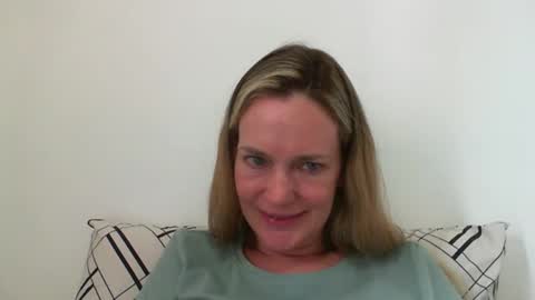 Anny online show from 12/29/24, 06:05