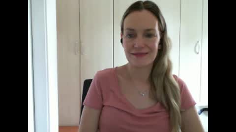 Anny online show from 03/10/25, 12:26