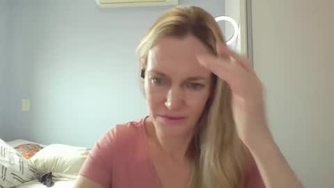 Anny online show from 02/25/26, 12:26