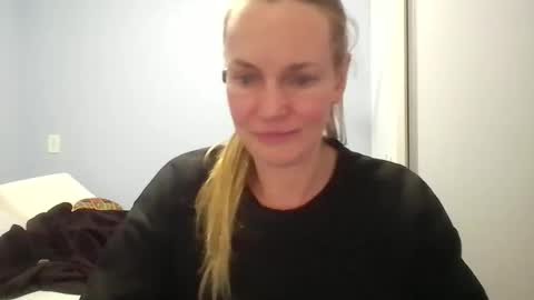 Anny online show from 06/08/26, 12:36