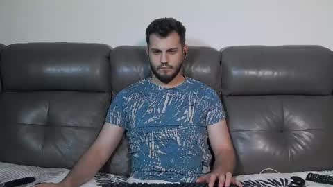 Snapshot of crazydom1 chatting on 05/31/26, 08:32 Crazy online show from 05/31/26, 08:32