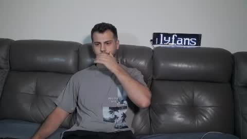 Snapshot of crazydom1 chatting on 08/02/26, 12:03 Crazy online show from 08/02/26, 12:03