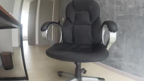 Snapshot of crazylive5 chatting on 02/21/25, 06:15 crazylive5 online show from 02/21/25, 06:15