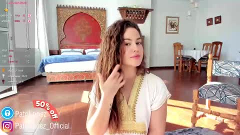 Snapshot of crazypaty chatting on 02/09/25, 03:34 Patricia Lpez online show from 02/09/25, 03:34