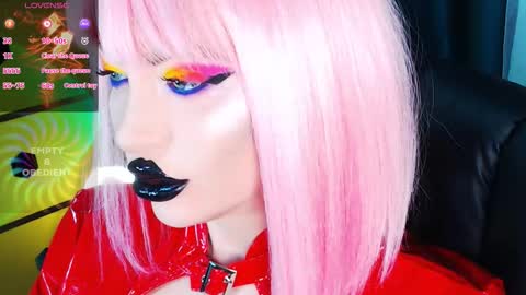 Snapshot of crazypinkyball chatting on 09/16/25, 03:35 Roxy online show from 09/16/25, 03:35