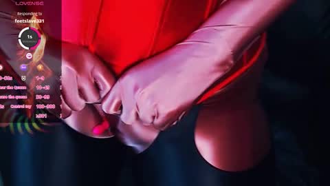 Snapshot of crazypinkyball chatting on 09/17/25, 03:24 Roxy online show from 09/17/25, 03:24