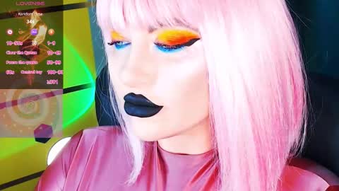 Snapshot of crazypinkyball chatting on 09/24/25, 02:42 Roxy online show from 09/24/25, 02:42