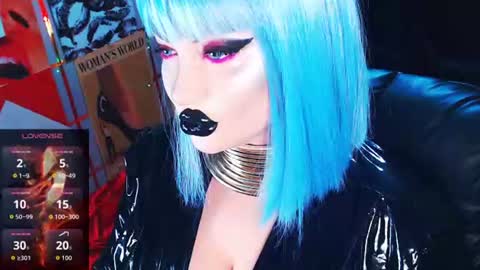 Snapshot of crazypinkyball chatting on 07/05/26, 03:08 Roxy online show from 07/05/26, 03:08