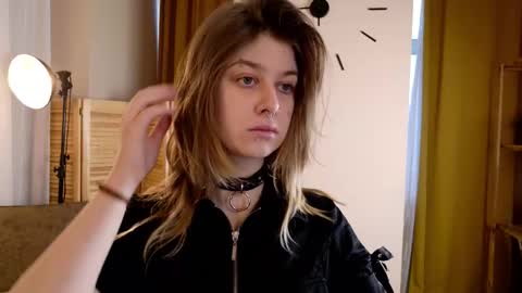 Alice online show from 01/17/26, 01:16