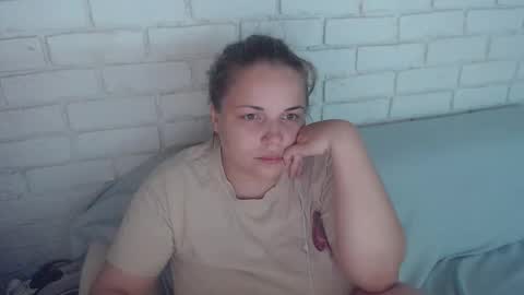 Crazyy Girl  online show from 09/18/25, 03:58