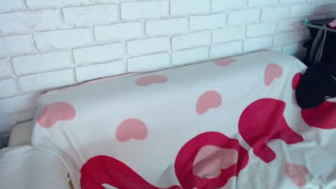 Crazyy Girl  online show from 03/15/26, 06:47