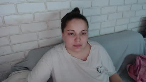 Snapshot of crazyy_girl_ chatting on 05/24/26, 05:29 Crazyy Girl online show from 05/24/26, 05:29