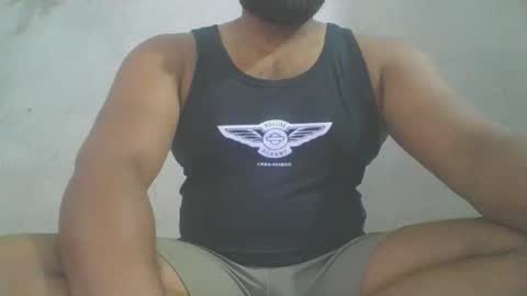 crazzy_booy online show from 04/05/26, 09:17