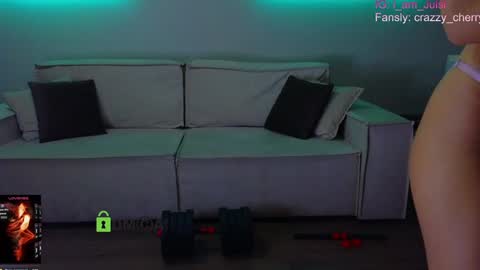 crazzy cherry online show from 09/25/25, 01:37