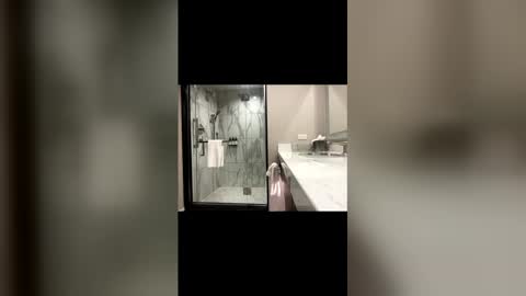 cream_central online show from 02/16/26, 09:33