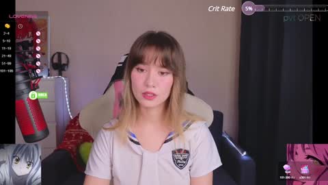 Snapshot of creammeow chatting on 01/10/25, 01:21 Alina online show from 01/10/25, 01:21