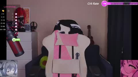 Snapshot of creammeow chatting on 03/08/25, 04:12 Alina online show from 03/08/25, 04:12