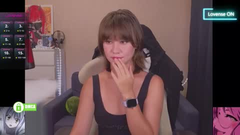 Snapshot of creammeow chatting on 09/09/25, 02:44 Alina online show from 09/09/25, 02:44