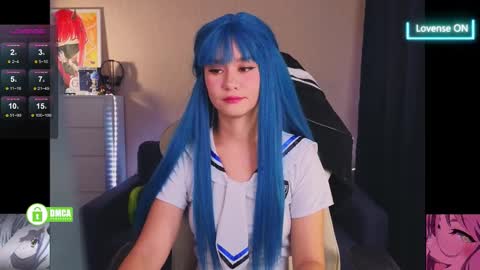 Snapshot of creammeow chatting on 10/14/25, 02:12 Alina online show from 10/14/25, 02:12