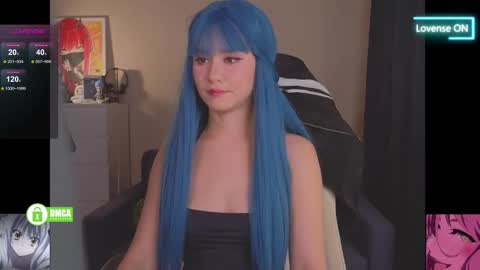 Snapshot of creammeow chatting on 10/29/25, 02:25 Alina online show from 10/29/25, 02:25