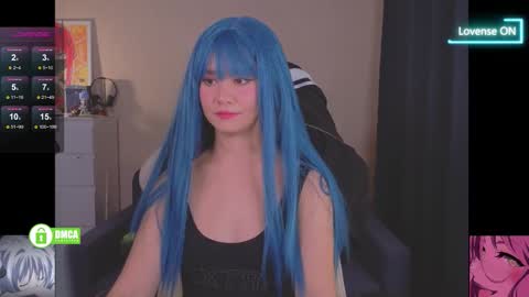 Snapshot of creammeow chatting on 11/10/25, 03:05 Alina online show from 11/10/25, 03:05