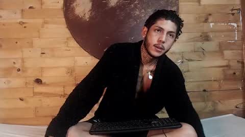 Snapshot of creampie_couple1 chatting on 03/10/25, 11:38 CAMILA Y SEBASTIAN online show from 03/10/25, 11:38