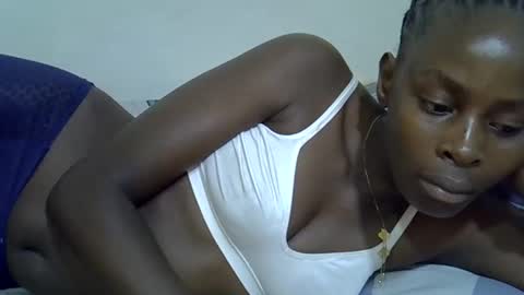 Snapshot of creamy_pussie chatting on 05/05/26, 10:34 creamy_pussie online show from 05/05/26, 10:34
