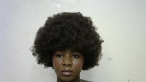 queen online show from 01/20/25, 01:42