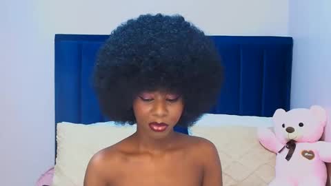 queen online show from 04/02/26, 09:01