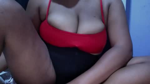 Snapshot of creamycocobabe chatting on 05/17/26, 06:37 CreamyCocoBabe online show from 05/17/26, 06:37