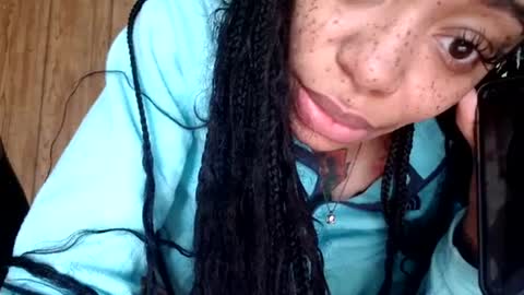 Snapshot of creamyexotica chatting on 01/09/25, 06:04 CreamyExotica online show from 01/09/25, 06:04