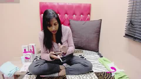 creamyindian4u online show from 05/30/26, 05:48