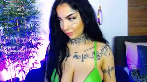 Sophie online show from 03/06/26, 06:43