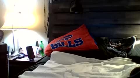 Snapshot of creamymadona chatting on 11/12/25, 01:11 Heather online show from 11/12/25, 01:11