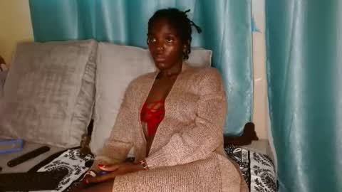 Snapshot of creamypro_ chatting on 11/06/25, 12:50 Taurus04 online show from 11/06/25, 12:50