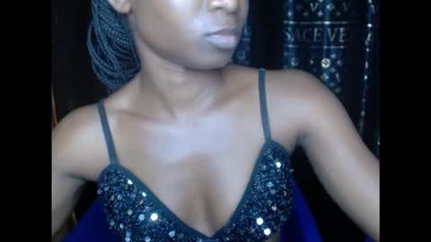 Snapshot of creamyxsugar chatting on 09/12/25, 12:11 creamyxsugar online show from 09/12/25, 12:11