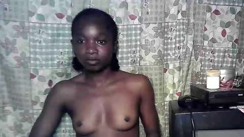 creamyxsugar online show from 10/27/25, 11:41