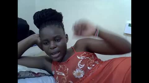 creamyypussyy online show from 11/01/25, 09:22