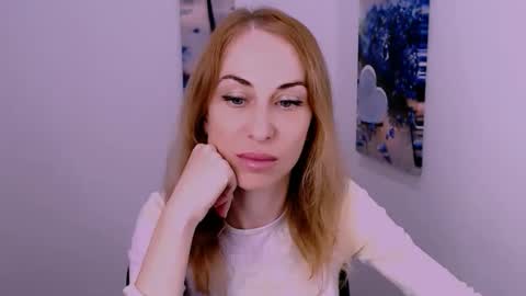 Lera online show from 09/20/25, 01:23