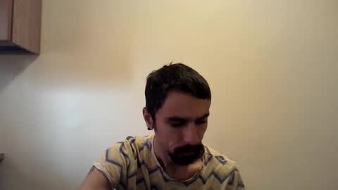 Snapshot of creativexx2 chatting on 02/03/26, 12:21 creativexx2 online show from 02/03/26, 12:21