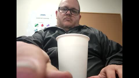 The hopeless romantic online show from 01/03/25, 02:43