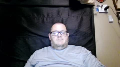 The hopeless romantic online show from 01/27/25, 05:47