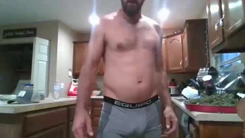 Snapshot of creeksidecouple chatting on 10/13/25, 11:38 Creeksidecouple online show from 10/13/25, 11:38