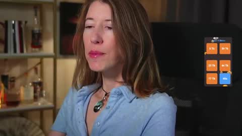 Quinn de la Creme online show from 11/13/25, 06:51