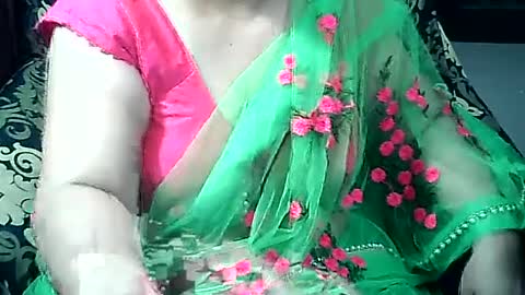 Snapshot of crezybhabihot chatting on 07/23/26, 07:12 Sonika69 online show from 07/23/26, 07:12